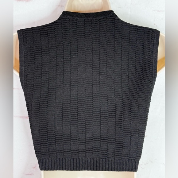 NEW ZARA S Black Sleeveless Crop Top Knit Vest Gold Button Accents Small NWT - Picture 10 of 15